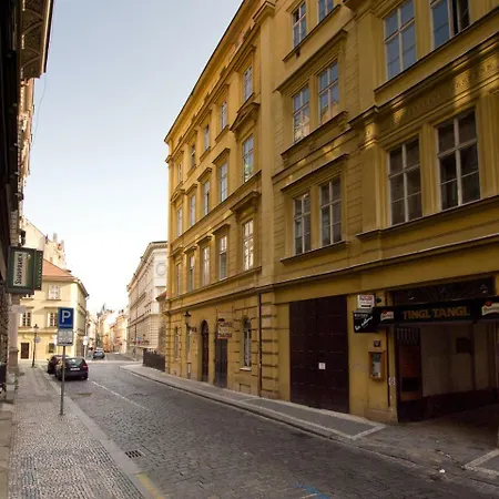 Lili * Prag